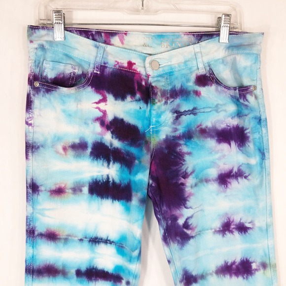 NYC Size‎ 6 Capri Jeans Handmade Tie Dye Chasing Dreams Blue Crop Skinny 1071 - Picture 3 of 7